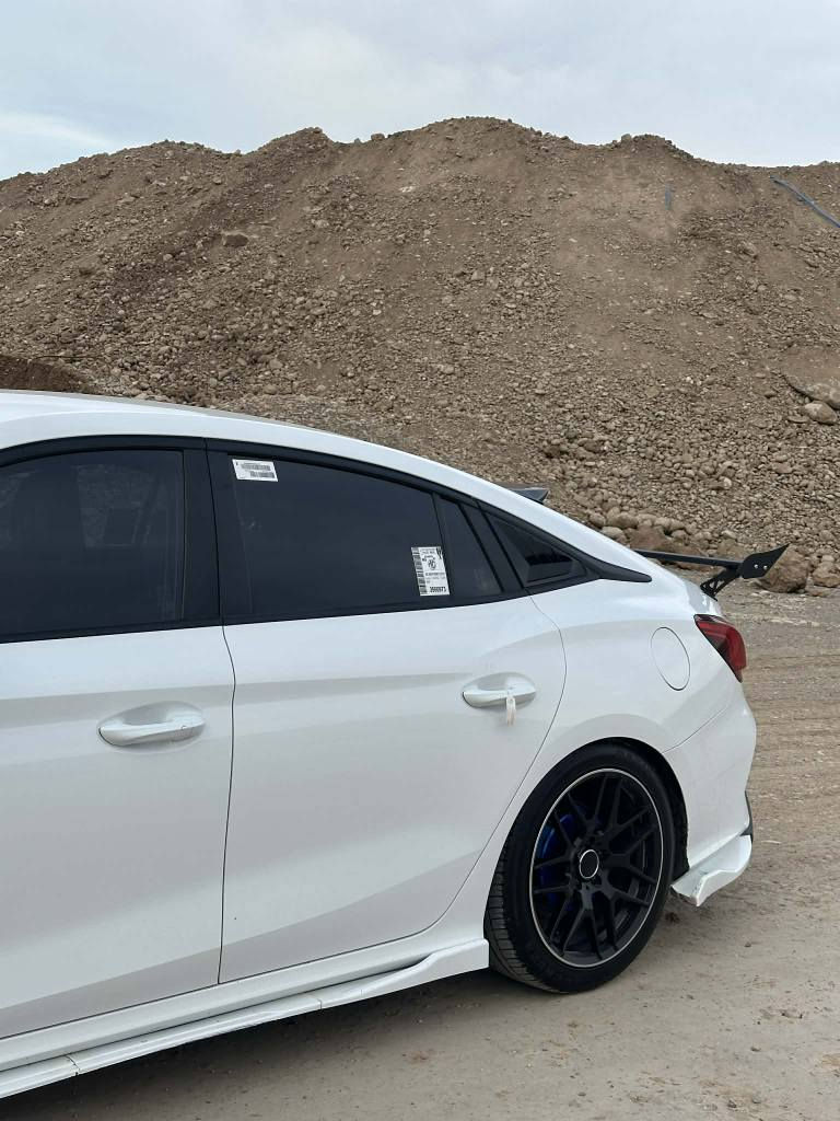 سەرەتا بەناوی خوای گەورە
 ئێمجی جیتی گێڕعابی 2025 بێ بۆیاخ هەمو شتێکی تازەیە بناوی خۆمانەوەیە کامل جوانکاری بۆکراوە سەیارەکە ماڵی دۆستە بەهەموو شەرتێک ئەیفڕۆشم سعری 108 معامەلە یەکی برایانە 
0770 992 8162 أربيل, العراق
