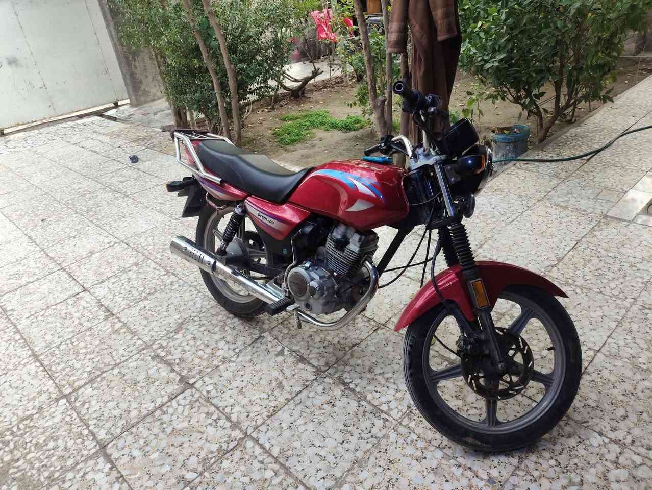 دايوان كلك مكفوله

مديل 20 

مكاني طوريج سياحي

سعره 450 قفل كهربائيات كله شغاله سلف
ما بيه كل نقص ***********
