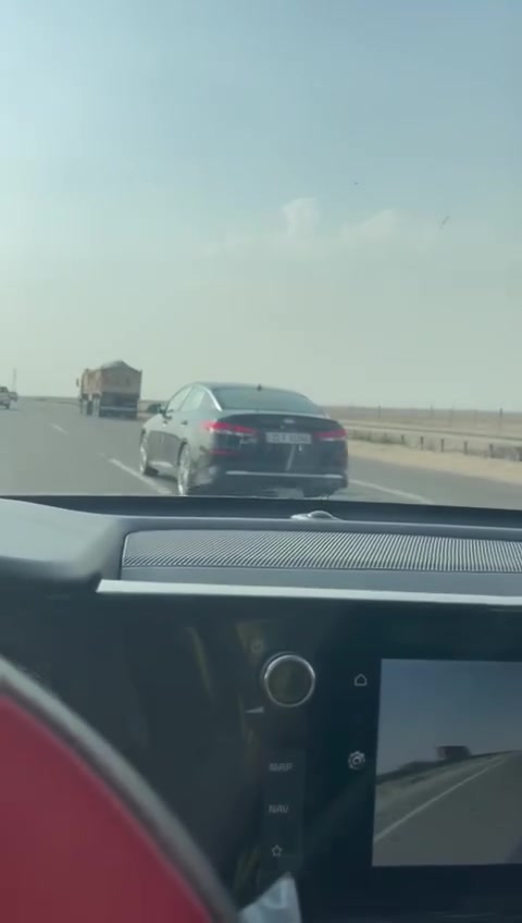 السلام عليكم
K5 وارد كوري غاز اصل 2021 
كفاله صبغ ع كد شبرين بالجاملغ الخلفي فقط 
مواصفات 
كشن كهرباء 
تبريد قطعتين وتدفئه كشن سايق 
شاشه لمس
كشنات جلد 
لايت زنون 
شرط الحدادية والتبريد كير مكينه كله ع شرط 
ماشية ١٢٥ كم اصل قابلة للزيادة 
رقم اربيل شرط المداور 
السعر ١٧٥ بيه مجال قليل 
استفسار ***********
