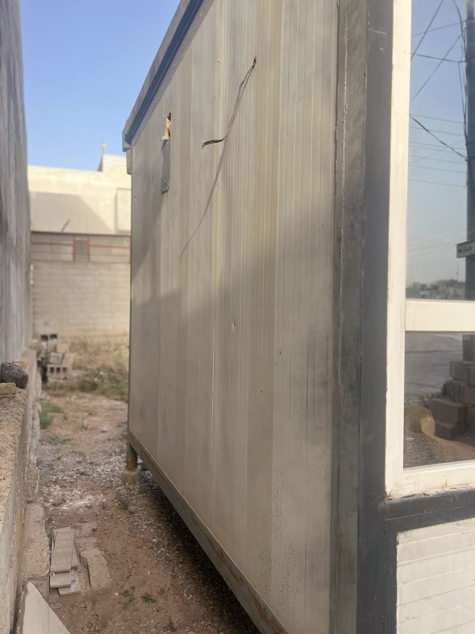 كرفان للبيع 3في3 مكاني خانقين ***********
