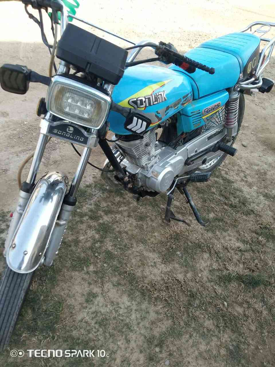 سلام وعليكم دراجه لبيع تايكر موديل 24  نضافه خير من الله مكان دلي عباس سعر 500 وبي مجال قليل 
***********
