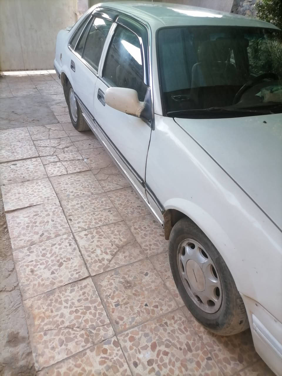 سلام عليكم عندي برنس للبيع الون ابيض⚪ مكينه 1800   رقم بغداد انكليزي بسمي تخم تاير جديد منضومه زينون  كير اوتوماتيك تبريد بس يحتاج غاز السعر٣٣ وبيها مجال مكاني بغداد الحسينيه الراشديه للتواصل رقمي ***********
