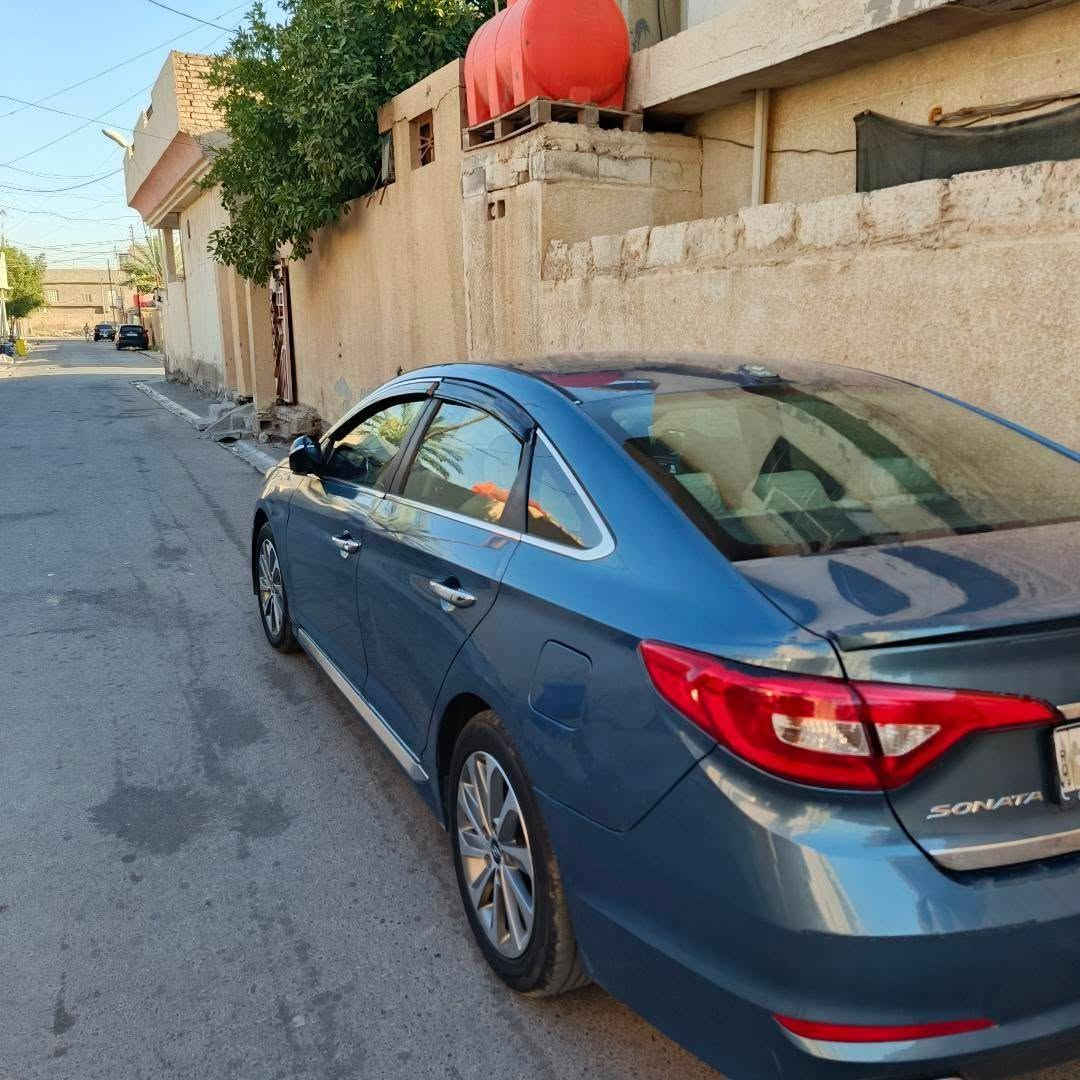 سلام عليكم
سوناته للبيع. 
موديل 2016. مكينه 2400. كير6 نمر.  نص فول. كشن كهرباء. شاشه كبيره. ويل رياضي. اشاير مري. مانع انزلاق. سبورت+ايكو. لايت زينون. داخل بيجي مطعم. تحكمات ستيرن. سايد بريك رجل. سياره نضافه فول وارد امريكي باقي التفاصيل على الاتصال 
***********
السعر,110 ورقه.
