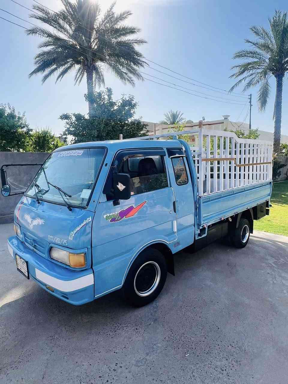 ع بركه الله كيا بنكو موديل ٩٦ رقم انبار مشروع وطني مكفوله كير محرك اكسل باور شاصي رقم شاصي واضح تحم تاير جديد كهربائيات كله شغاله  قماره بلاديه سياره الف متصرف عليها السعر ٥٢ وبيها مجال مكان الأنبار رمادي 
الاتصال ***********
