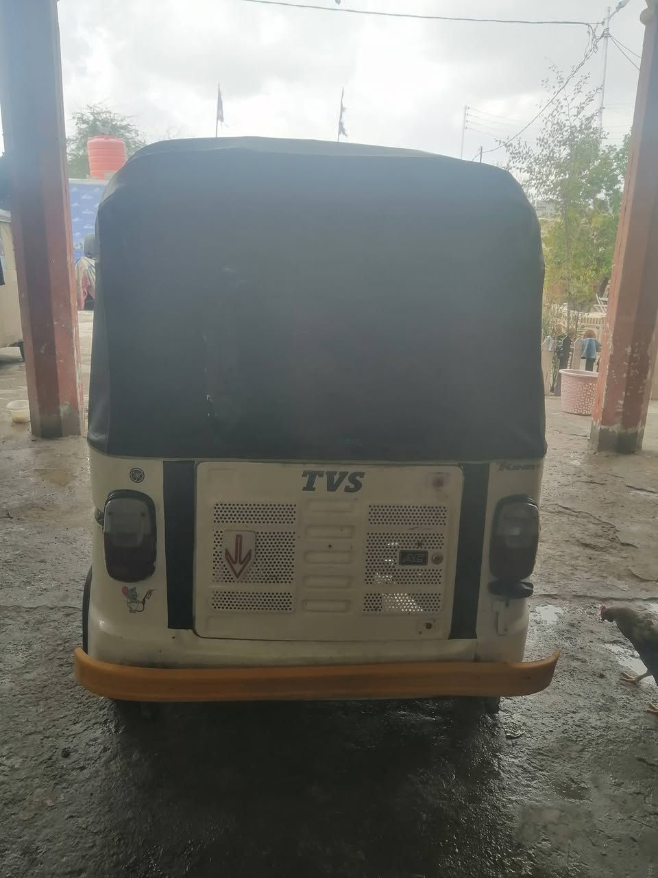 تكتك اوراق مديل 20 طالعه بل 21 حلوه نضيفه كبل للشارع السعر4500 وبيها مجال للشراي العنون بصره ابو لخصيب حمدان***********
