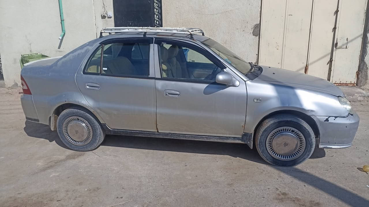 سلام عليكم سياره سي كي للبيع
السعر 30 عنوان بصره شط العرب 
گير ومحرك كفاله حدادين 100٪

 ***********
