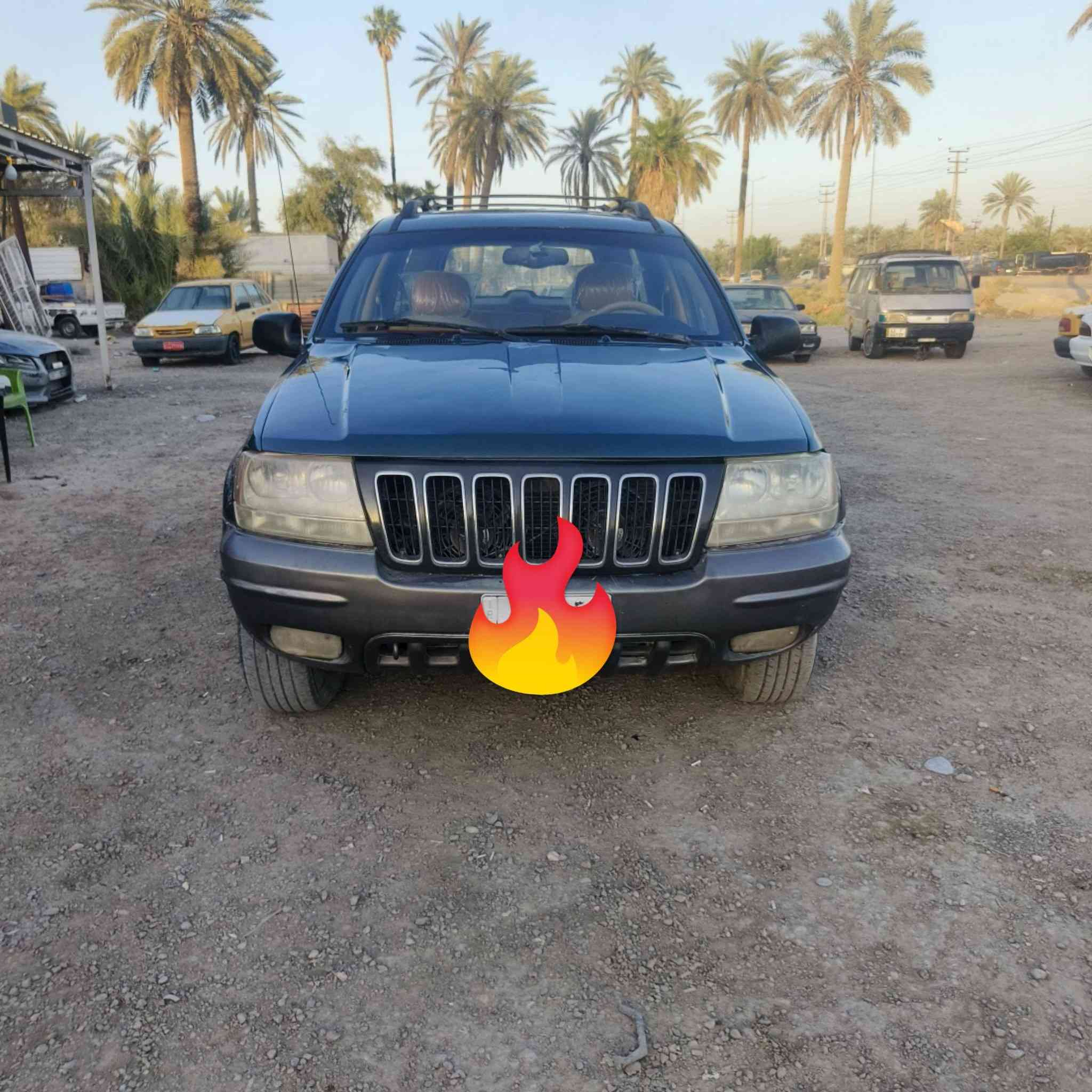 جيب موديل 2000 رقم بغداد تحويل ثاني يوم
كير ومحرك حاويه 
صدر جديد 
سياره جاهزه الحمد لله 
***********
