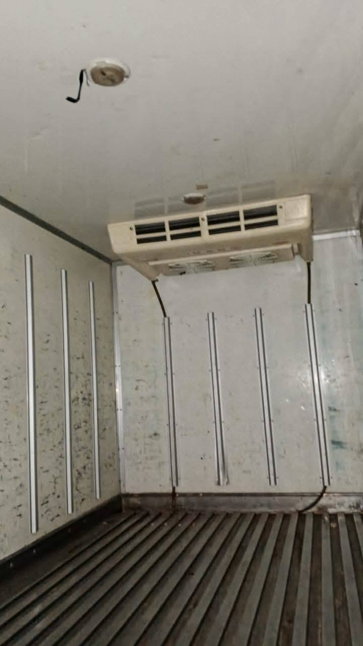 كيا بنكو براد مسكر موديل 2016 رقم بصرة الماني مكاني بغداد الدورة بيها خياسات بالدواسات السعر 155 ورقة
مطلوبة للشركة 900 الف ضريية فقط و 200  الف غرامات تقطع من سعر البيع 
تبريد تدفأة شغالات تايرات نضيفة صدر نضيف رقم الهاتف ***********
ابو علي
