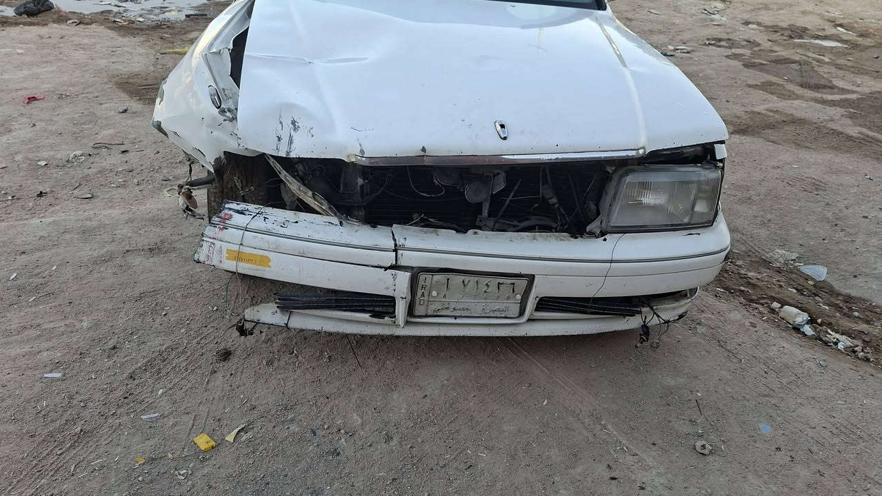 السلام عليكم 
راس الثور فلات للبيع على حادثها 
تخم تاير مكينة وكير جدد رقم بصرة تحويل سيارة شغالة 
السعر:45$وبيها مجال
صاحب السيارة***********
