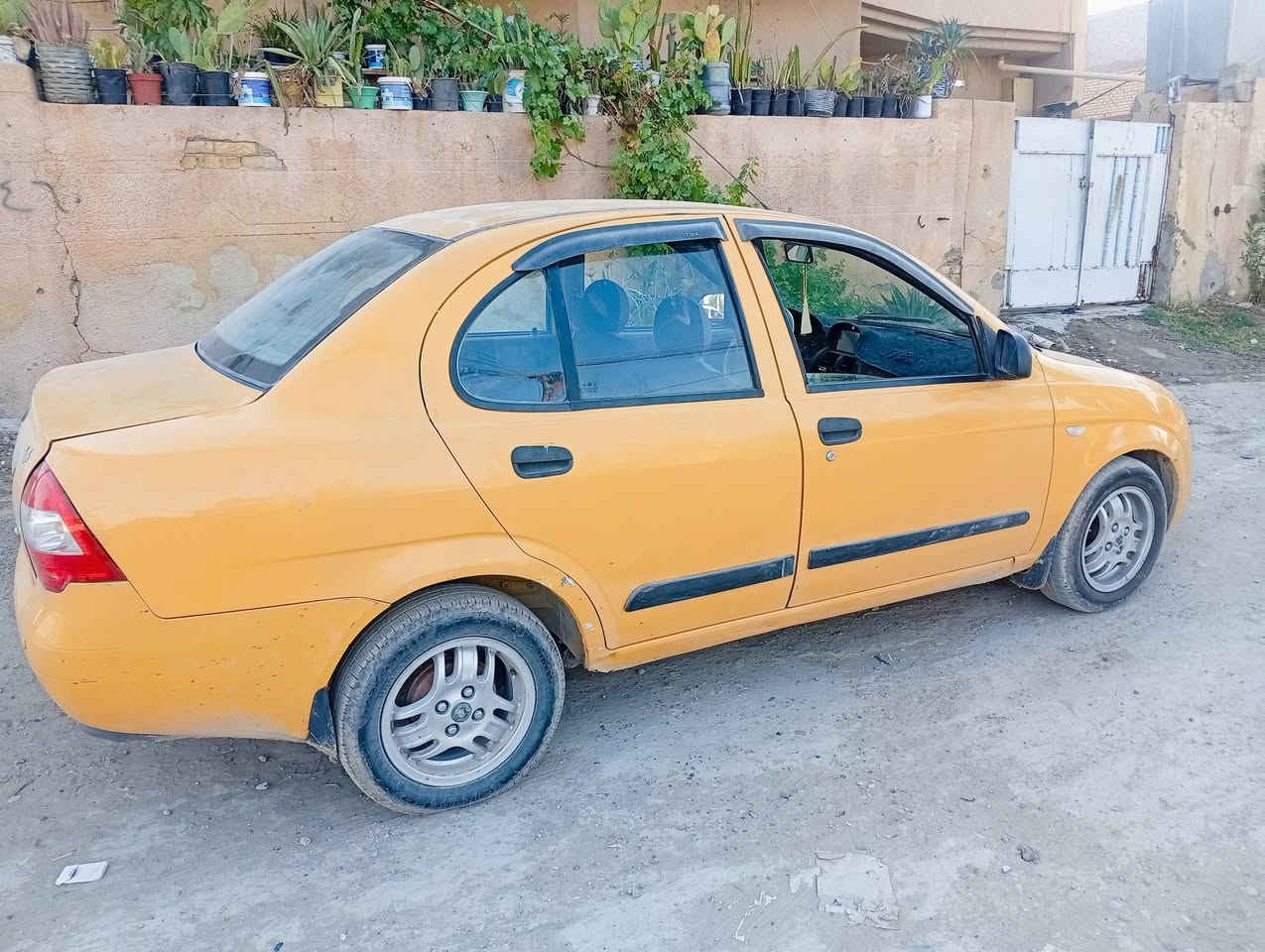 السلام عليكم
طيبه موديل 16 رقم بغداد 
تبريد شغال تخم تاير جديد 
كير مكينه مكفولات مكان السياره بغداد 
السعر 34 وبيه مجال 
للاستفسار (***********)
