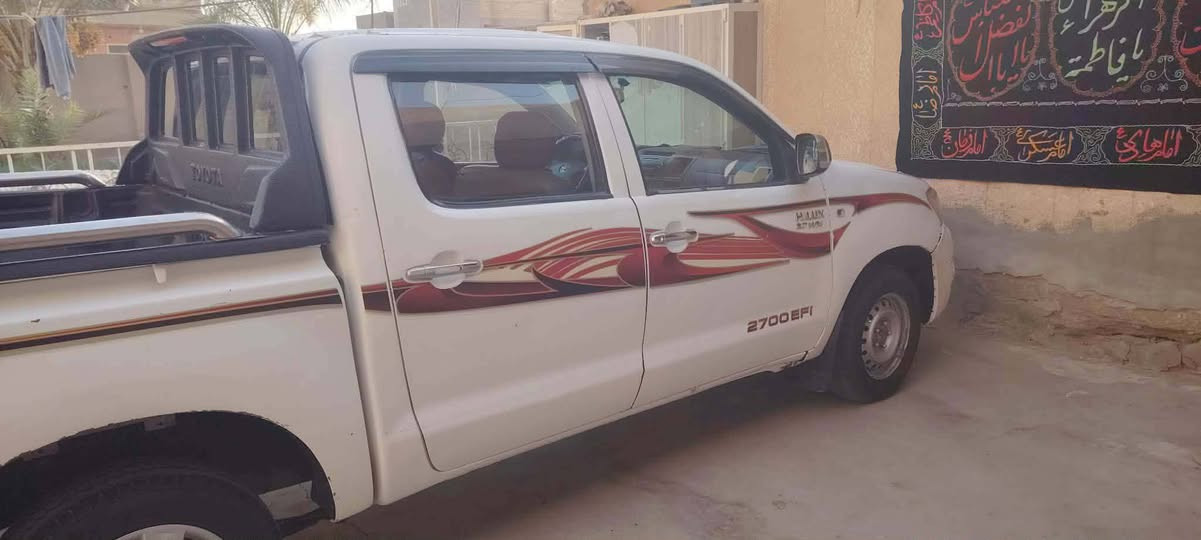 فلاونزا موديل 2010 مصبوغه عام بيه تجيه محرك لاتنقيص ولاتبخير رقم دولي سنويه جديده تحويل مباشر السعر 115بيه مجال بصيط  *********** المكان الكوت
