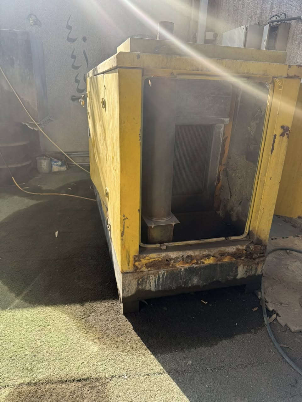 مولد البيع 45 كيفي سعر 23 مكان بغداد الحبيبيه رقمي *********** بيها صوت بل مكينه
