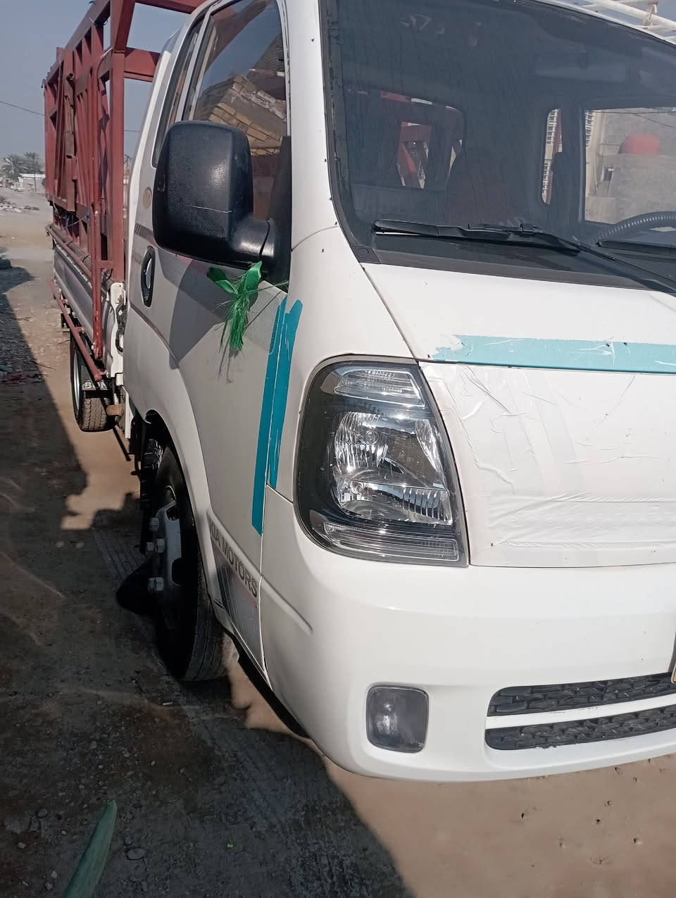 السلام عليكم
كيا فحل للبيع موديل 2020
محورة تاير 14
استداد 27 
تدفئه تبريد 
مكينة بيها بخار 
رقم بابل 
مكان السياره بابل حله 
‏‪‏‪ 0785 853 6941‬‏
