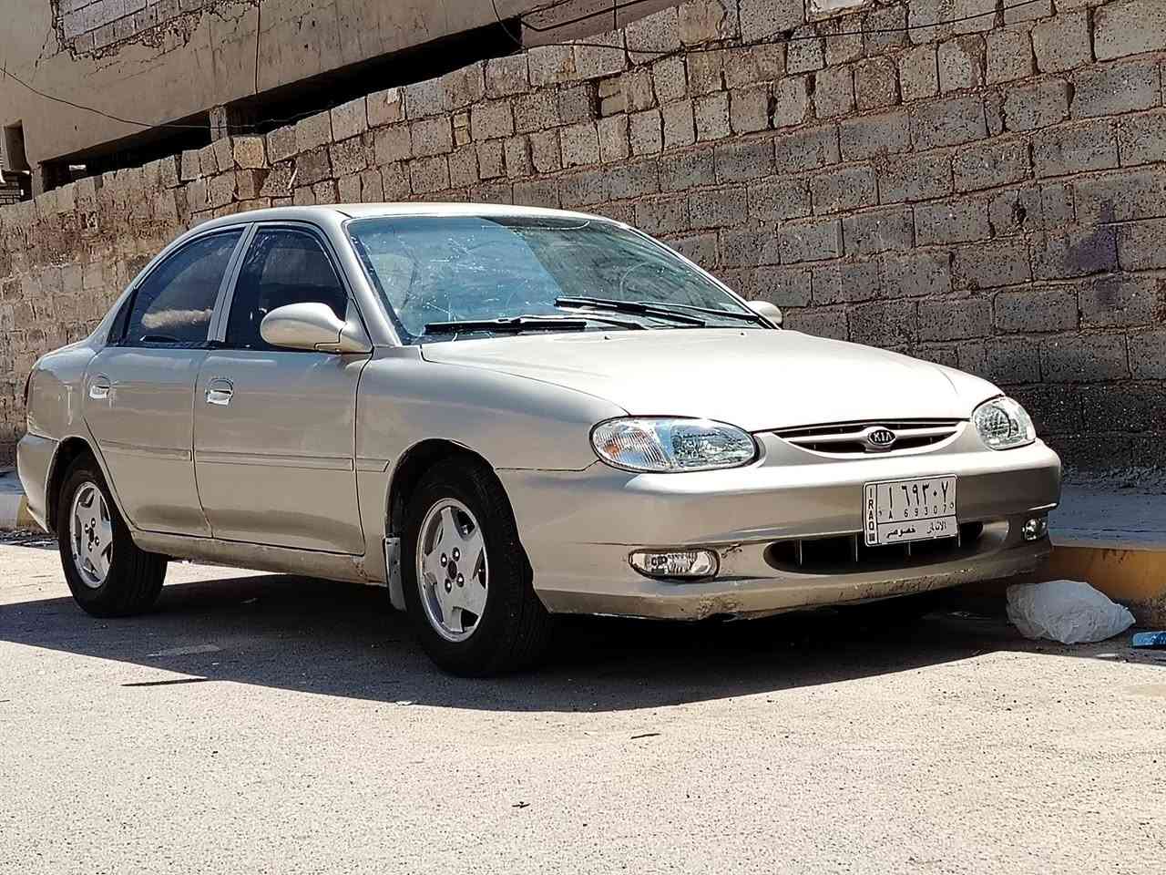 السلام عليكم

كيا. سيفيا موديل 1999. سياره مصبوغه عام الجماليه وعندي صوره قبل لا اصبغه

محرك 2000 المرغوب.      وكير اوتوماتيك 

قماره. تكم. حوض. شواصي. ولغد كفاله 

سياره حداديه كله مكمله عل ايدي

تخم تاير جديد. صدر امامي خلفي. دبلات

سياره نقصه مشط استيرن. وزرف بل راديتر فقط

رقم انبار تحويل مباشر ثاني يوم اكاتبك عقد مروي

السعر الشراي يتصل وبي خير ويدلل

مكان السياره الأنبار فلوجه الاستفسار عن الرقم ***********
