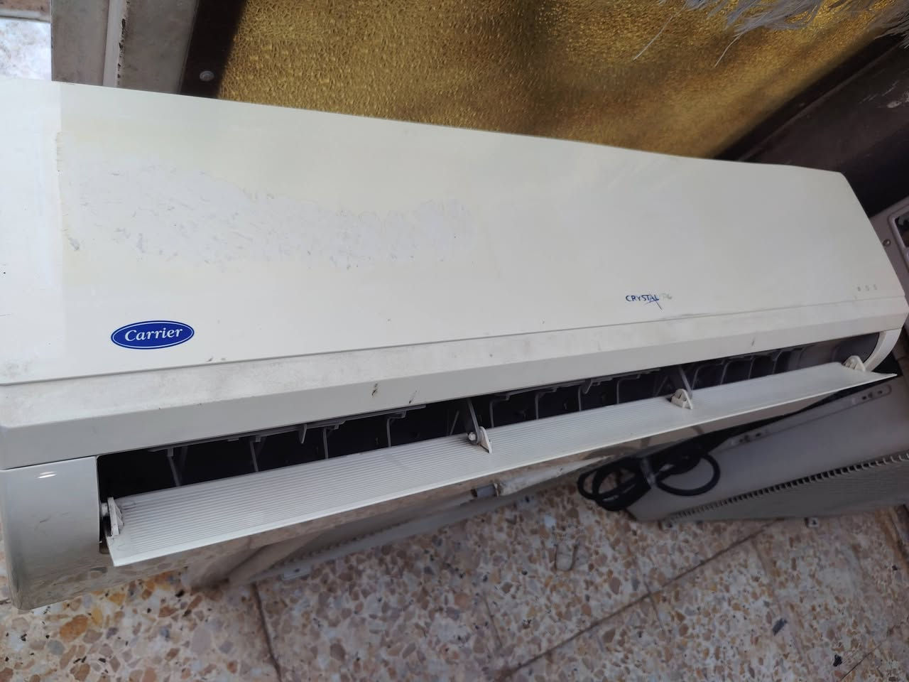 السلام عليكم سبلت كارير طن ونص كامل السعر 300 الف
وشغال نظيف تبريد ثلج مفتوح السبلت
بواري قاعدة ريمونت
***********
