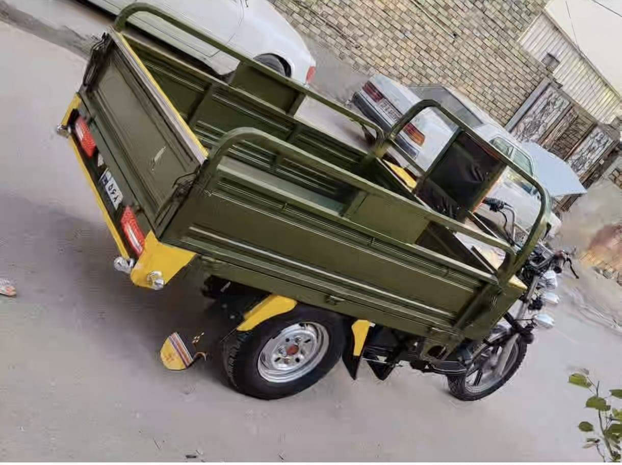 السلام عليكم  ستوته جمرة صغر موديل 2018 شهر 11 يوم 10 وراق اصولي بسمس مداوره نفس الحضه مكفوله كفاله عامه كهربائيات شغاله تخم تاير  مكينه 25
العنوان ميسان العمارة حي الرسول 
سعر مليونين و 100 وبيه مجال 
***********
***********
