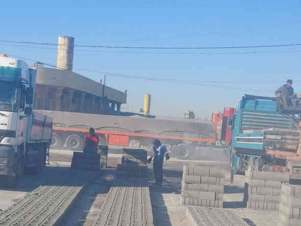 بس 550الف بلوكة واصل الحد البيت
الفلوجة ونواحيها معمل الغفران الفلوجة حي صناعي هاتف ***********   ***********
