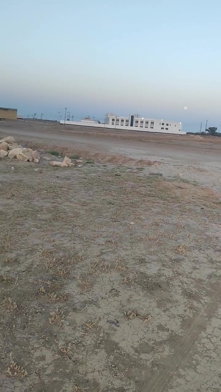 قطعه بالنجمي مع رباط مساحة 700 متر ركن كافة الخدمات مجاري موجوده باقي التفاصيل اتصل على الرقم
***********
قطعه بالنجمي مع رباط مساحة 700 متر ركن كافة الخدمات مجاري موجوده باقي التفاصيل اتصل على الرقم
