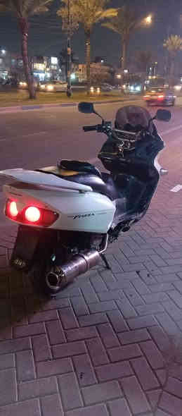 سلام عليكم دراجه 0.6 نضام ABS مانع انزلاق شغاله نكره سلف باتري جديد محرك جديد هسه شاده مال تفصيخ كهربائيات كلها شغاله حماوه ربع ثابت نكره سلف كفرات كدام عينك الدراجه حلوه كزوز رياضي ياباني صوت مميز جدد فلتر شوته جديد كتف سلف جديد دراجه جاهزه شغل و اطلع السعر 675 بيها مجال بغداد مدينه الصدر ***********
