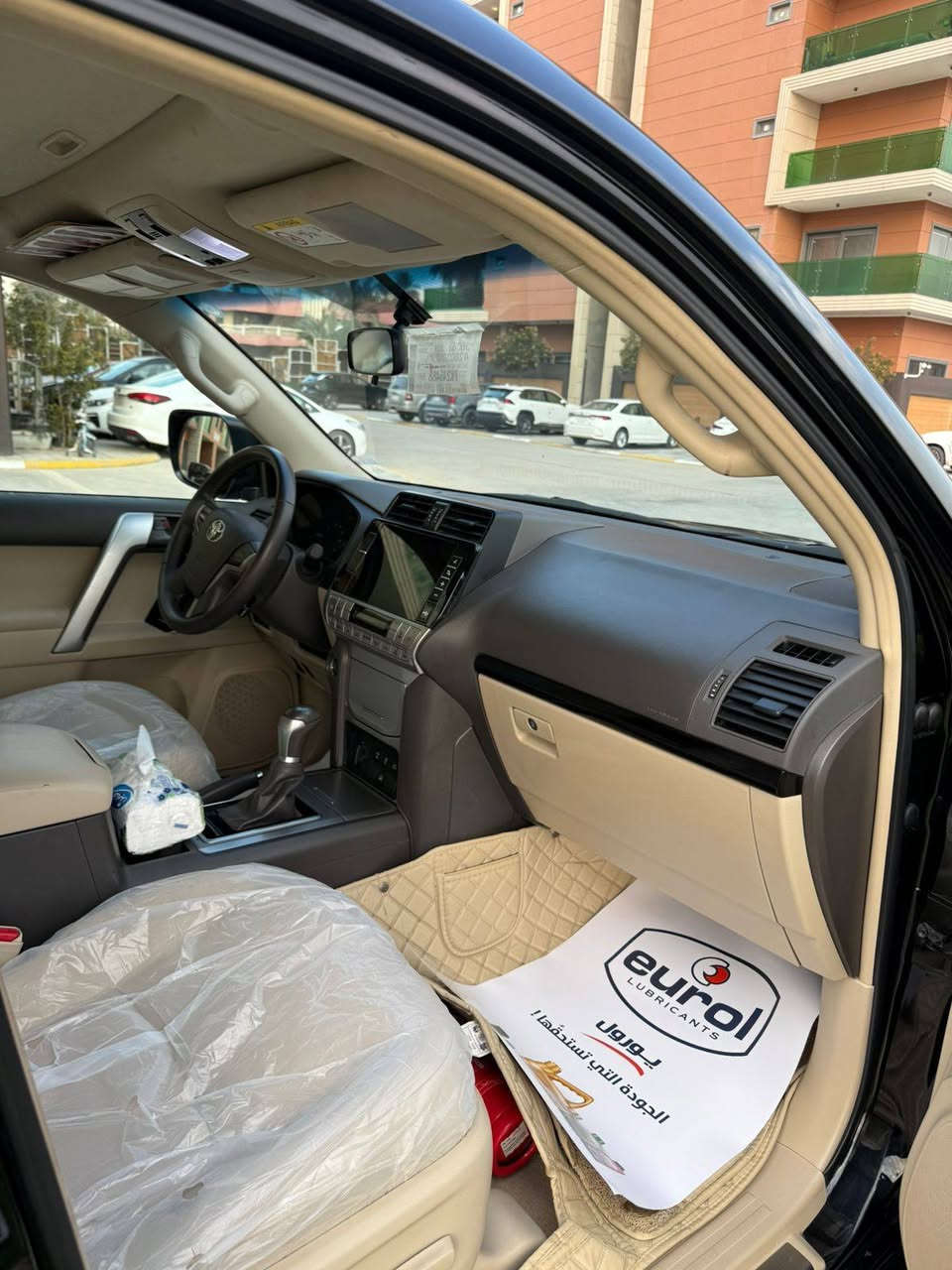 السلام عليكم
برادو موديل 2023 مدنايت +بلاك اديشن فول مواصفات مكفوله بعدهي بحاله الوكاله ماشيه فقط٢٥ الف  حقيقي 

وكاله SAS

مواصفات 

بصمه ابواب +تشغيل 

تشغيل عن بعد 

حساسات 

كامره اصلي 

شاشه اصلي بوصله القبله ومواعيد صلاة

كراسي جلد 

كراسي عدد 2 كهرباء 

مانع ازلاق 

فورويل 

امرايه كهرباء 

وبعد مواصفات اهواي 

السعر 485 بيها مجال حك جيه
اي استفسار 
*********** 
مكان بغداد كاظميه
