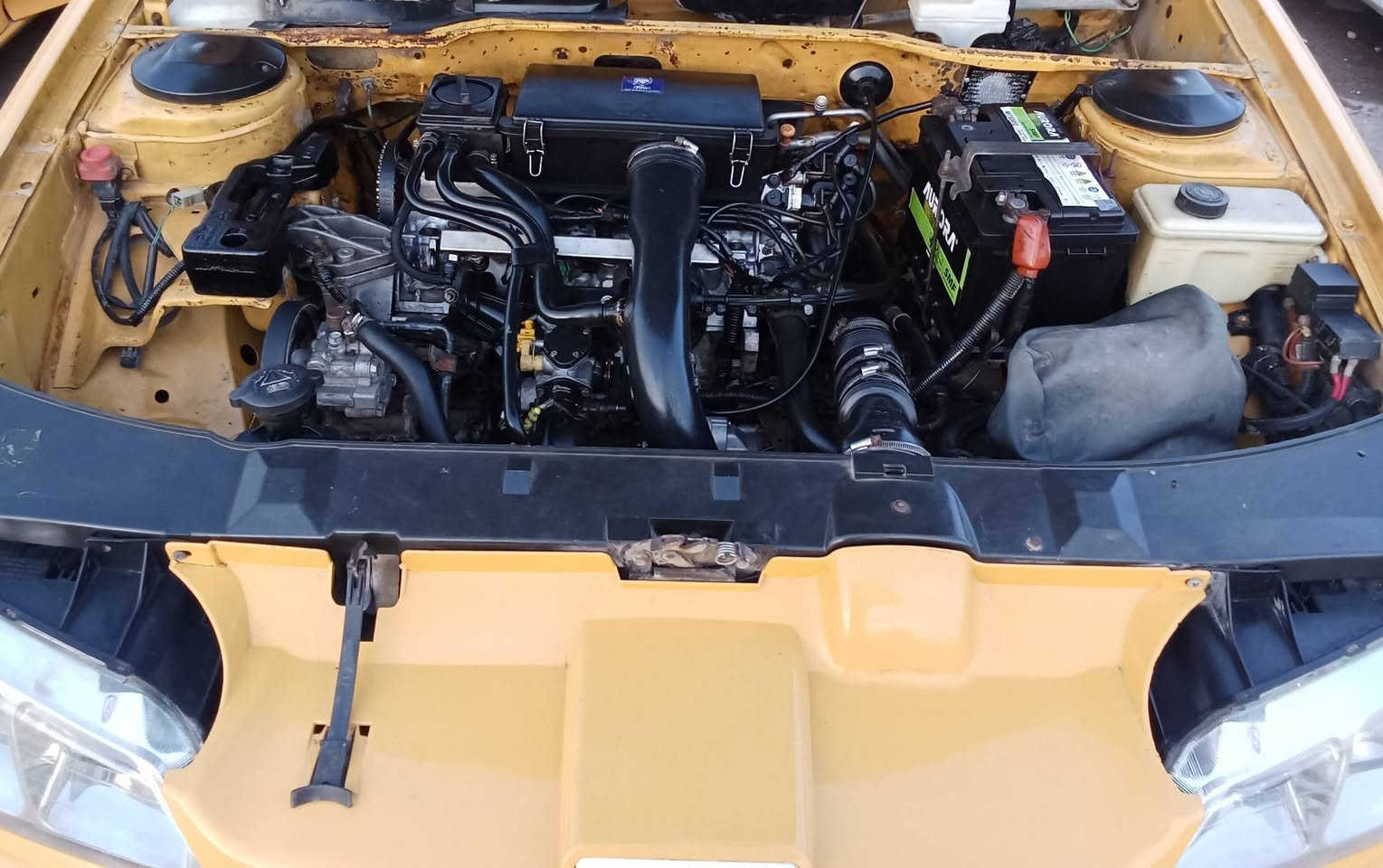 بارص 2015 كير محرك صدر مكفولات ترايها زيرو ناعمه تخم تاير داخلها جديد السياره كفاله ع وضع الشركه عدا تلحيضات بسيطه سنويه لل 28 تحويل شوكت مبعجبك رايدها ب45 الشراي يتصل ***********
