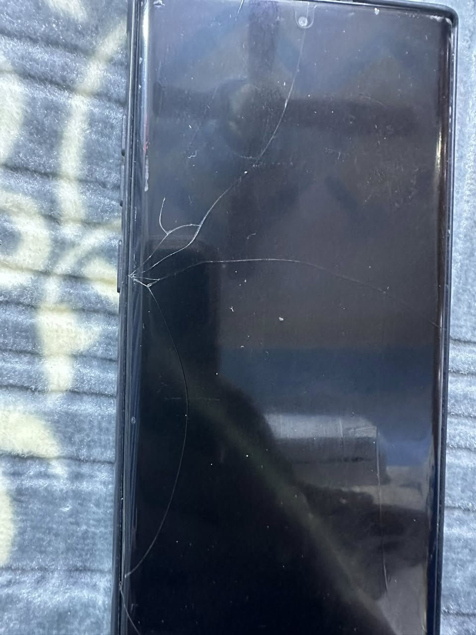 السلام عليكم مرخصت الادمن نوت ١٠ بلاس ذاكره ٢٥٦ عربي شرق اوسط دبل سيمكرت كله شغال مامفتوح بس الكلاسه مفطوره مامأثره علمس. موضح الفطر بالصوره والضهر هم مفطر السعر ١٦٥ الف العنوان بغداد حي الجوادين للاستفسار التراصل على الرقم وبي واتساب اني مكلف بالنشر غير متواجد علفيس ***********
