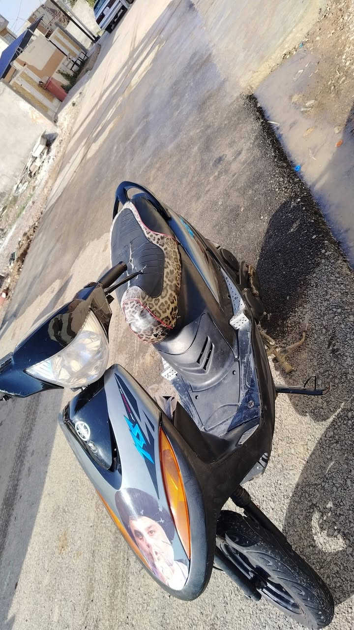 دراجة ماكس للبيع مكينة ٤٩ العنوان ديالى السعر ٥٠٠ الف وبيها مجال اي استفسار على الرقم***********
