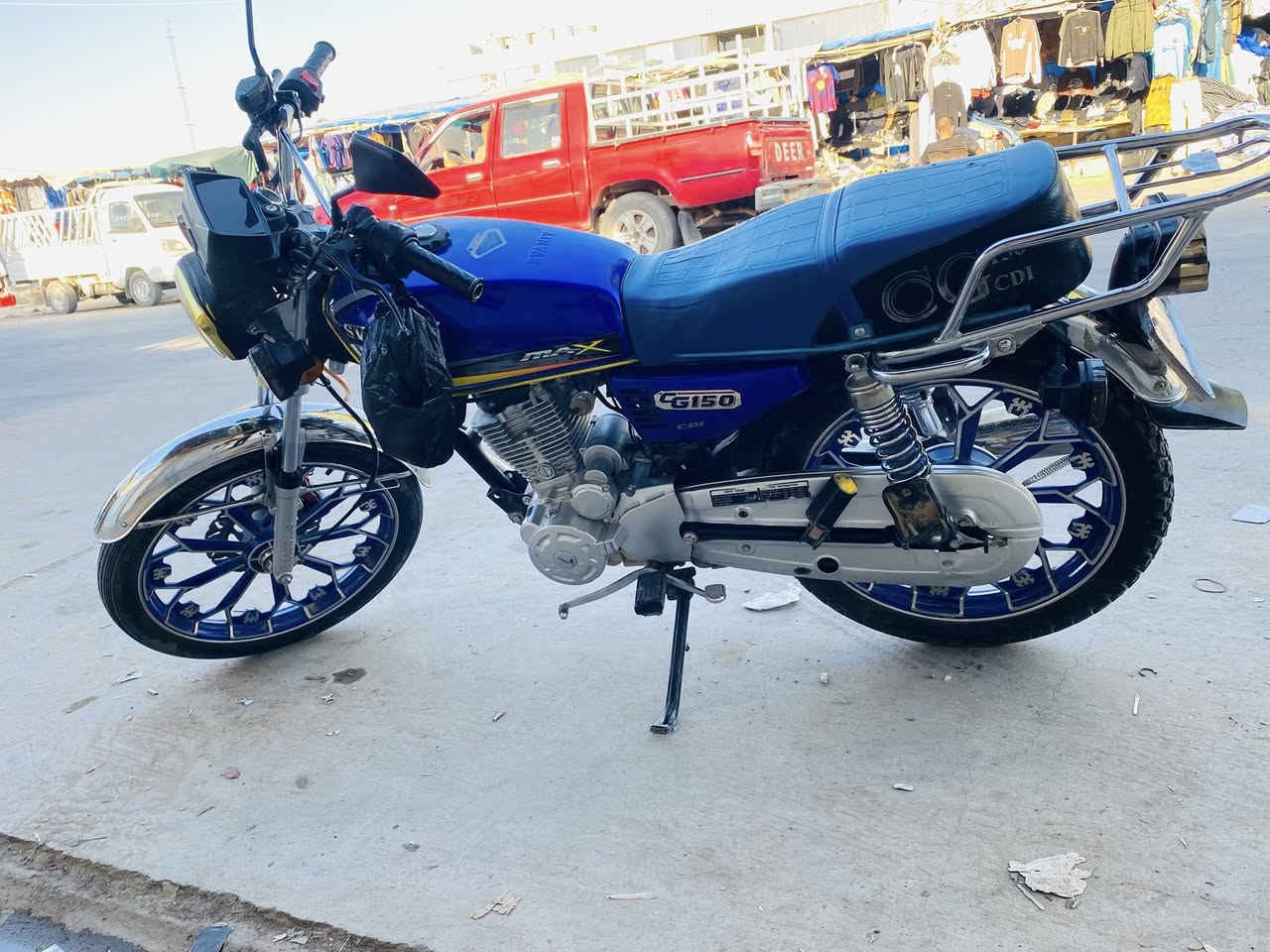 السلام عليكم.
موطور للبيع 5 كير 

موديل 24

سافان سولنك 

مامفتوح ولامطخوخ صبانه 

كهربائيات سلف كلها شغاله 

السعر 675

مكاني الحويجة العباسي قرية النملة 

منفيس موجود

رقمي *********** 

خاص متواجد
