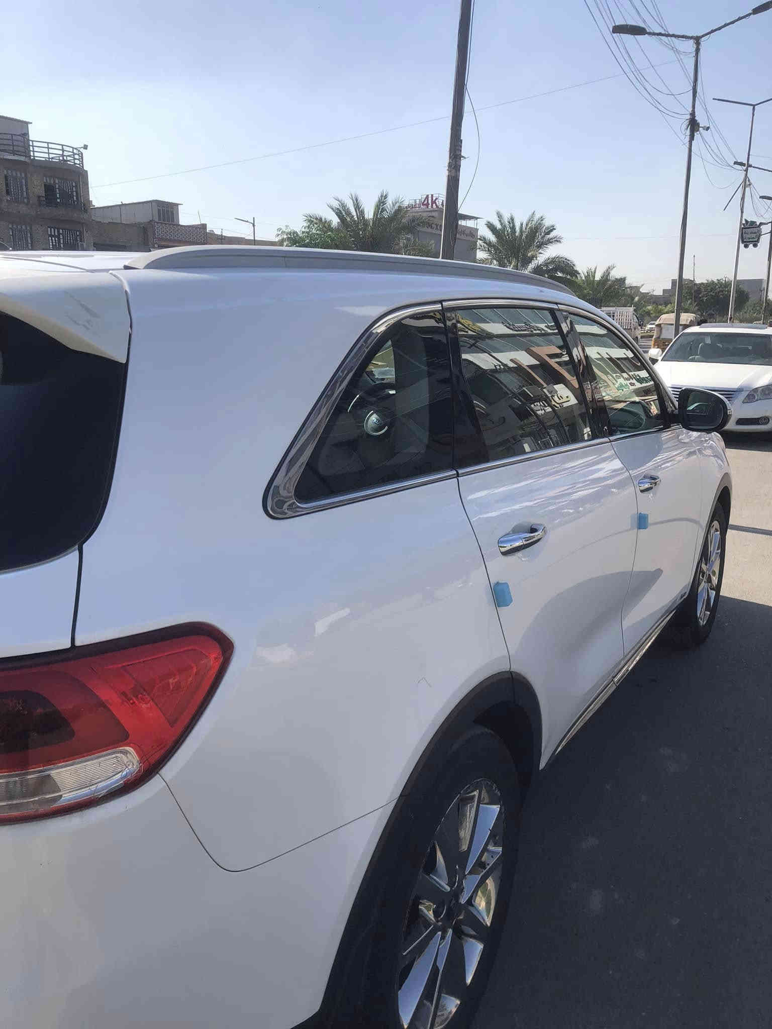 كيا سورنتو خليجي 
رقم بغداد 
موديل ٢٠١٦
لون ابيض
٦ سلندر
 ٧ راكب 
فول عدا بانوراما 
الجنطة الخلفية كهرباء 
مري شفط 
نظام ترحيب عند الاقتراب 
هند بريك بصمة 
اوتو هولد توقف ذاتي 
فووووور ويل 4:4
مانع انزلاق وانحدار 
زراك لايت بلدعامية 
بردات خلفية اصلية 
كشنات ٢ كهرباء 
كشنات تدفئة وتبريد 
نظام ايكو 
حساس امامي وخلفي 
مري شفط مع القفل 
تحكم استيرن
بردات خلفية 
تبريد ٣ قطع 
اضواء ترحيب بليدات 
علامة سورنتو بلدوسة 
لد امامي وخلفي 
اشاير بلمري 
يدات نيكل اصلي 
ويل اكروم ١٩
ماشية 85 الف كيلو 
السعر  217
رقم  الهاتف / ***********
