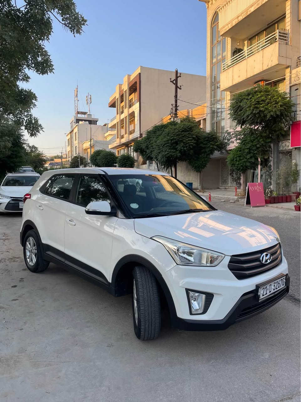 هۆندای کریتا مۆدێل ٢٠١٨
مەکینەی نەکراوەتەوە
مواسەفاتی شاشە ئسیپاد و تەحدید سرعە
بۆیاخی نیە و بۆیاخ تەنکە سەقفی هەڵینەداوە
١٠٤ هەزار ڕۆشتوە
تەقەو ڕەقەی نیە لێدراوی نیە سەنەوی ٣ مانگە بەسەرچوە 
بەناوی خۆمەوەیە
ژمارە تەلەفون ***********
وەتسەپی لەسەرە السليمانية, العراق
