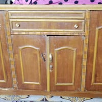 بوفيه • مترين ونص • معقل