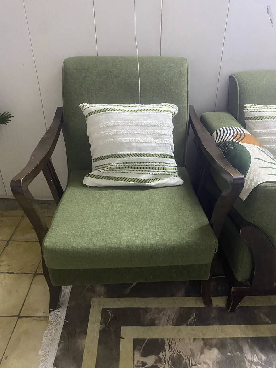 تخم تركي درجة اولى مابي اي ضرر ونضيف كولش 9 مقاعد التواصل على هذا الرقم ***********
