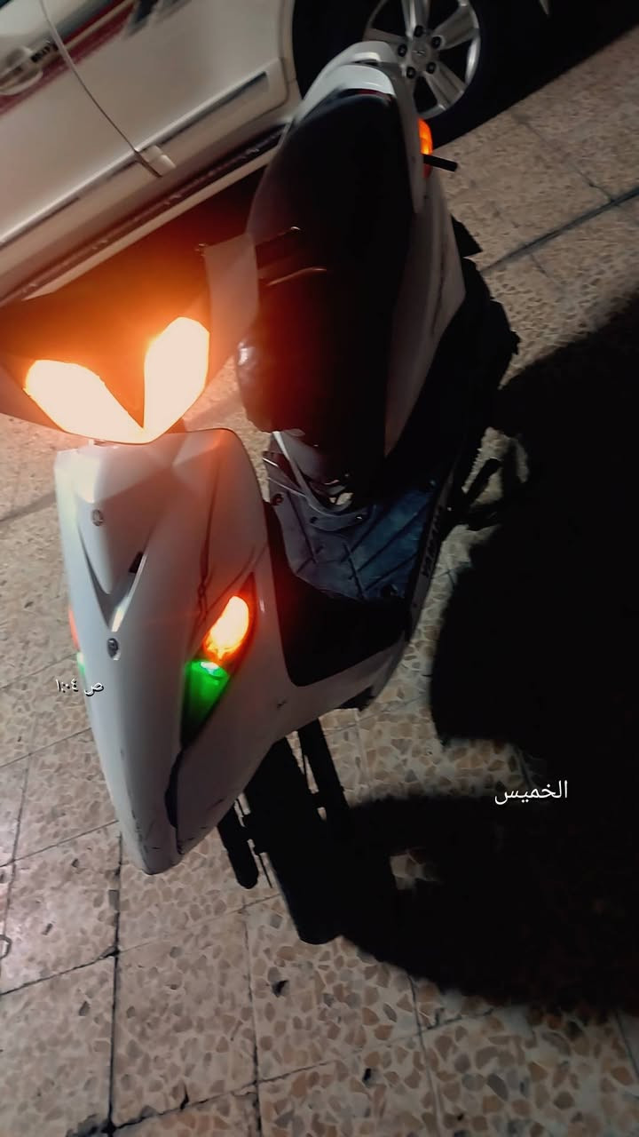 سلام عليكم دراجه البيع ثعلب مكينه جديده مجفته تاير جديد مكان الدراجه بغداد شعله السعر ٦٠٠ وبيهه مجال ***********
