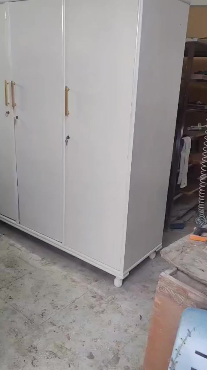 كنتور نجاره ابو ٣ بيبان صبغ حراري كل خانه وحده سعر ١٧٥ وبي مجال لشراي ومنضد ابو ٤بيبان سعر ١٢٠ وبي مجال وكرسي صلاه ابو المخزن سعر ٥٠ وبي مجال لشراي #الجميع


**إذا كنت صاحب هذا الإعلان وتريد حذفه لأي سبب، رجاءا أرسل رسالة إلى الدعم الفني**