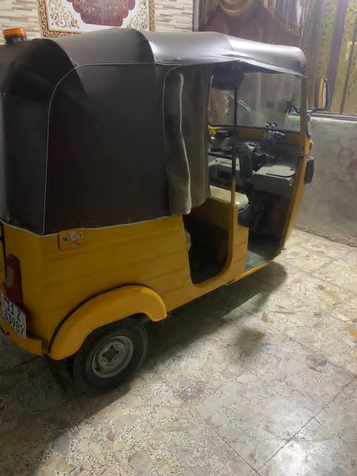 تكتك موديل 19شهر 12 محسوبة عل العشرين تكتك خير من اللة مذب عليها فلس كبل للشارع بس الشراي يتصل ***********
