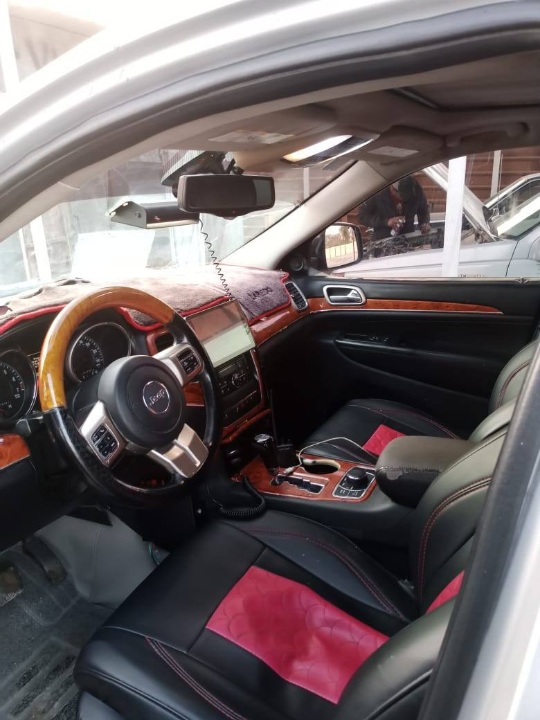 السلام عليكم جيب لاريدو موديل 11 فول مواصفات رقم بغداد مصبوغه حزام السعر خاص واذا اكو مراوس عادي


**إذا كنت صاحب هذا الإعلان وتريد حذفه لأي سبب، رجاءا أرسل رسالة إلى الدعم الفني**