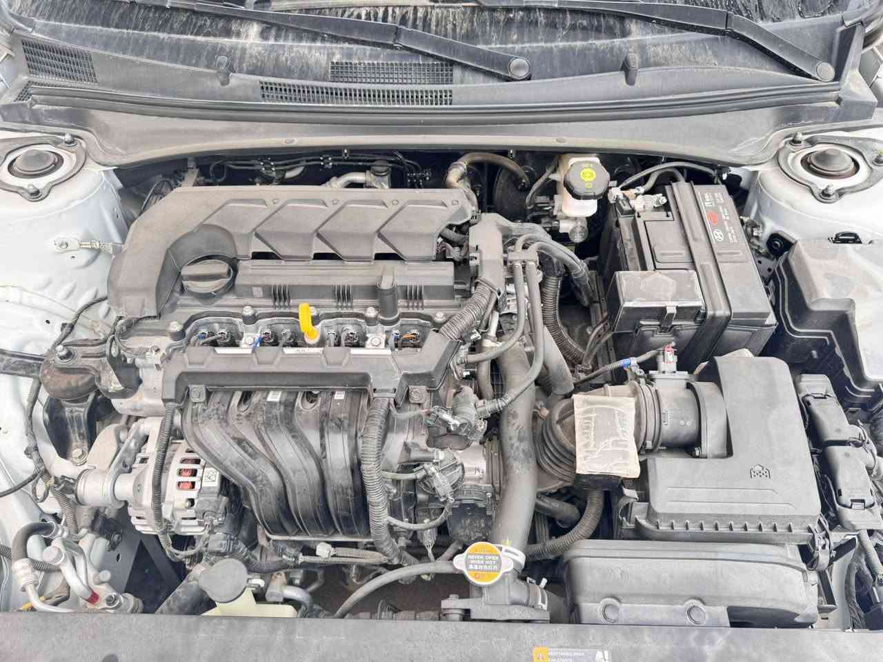 النترا تجميع صيني موديل 2025 بدون رقم تترقم اي محافظة صاله خمس اشهر من طلعت من الوكالة على وضع الشركة مكفولة كفالة عامة من الصبغ والضربة والرصعة  محرك 1.5 ماشية 3000 الاف  يعني قليل  قابلة للزيادة مواصفات فتحة كامرة بصمة ابواب وتشغيل ترحيب ذكي أشاير بالمري  وبعد بيه مواصفات معروفة مواصفاتهة عنوان محافظة واسط خاص مغلق للاستفسار الاتصال على الرقم ***********
