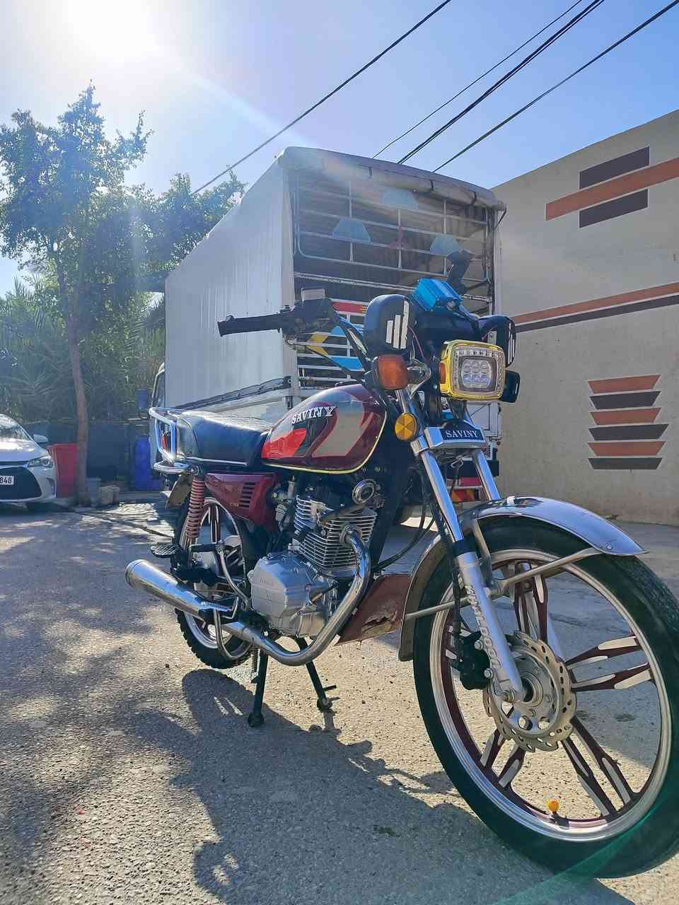 سلام عليكم للبيع دراجة 5كير  سلف موديل2021 اوراق سعر 425
هـ***********
