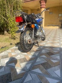 دراجة للبيع متن  مديل 22 وراقص كاملة 7تعرقم  كهربائية كله شغالة دبل إش...