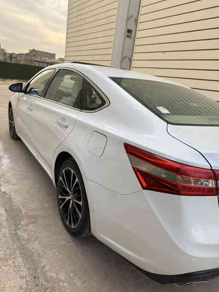 السلام عليكم 
افلون موديل 2013 خليجي 
فول مواصفات 1/1 لمتدد اعلى فئه 
رقم بغداد دولي بأسمي 
مكفوله كفاله عامه عدا كم رصعه بارد فقط 
مكانها بغداد 
هاتف / *********** 
سعر اتصل وتدلل
