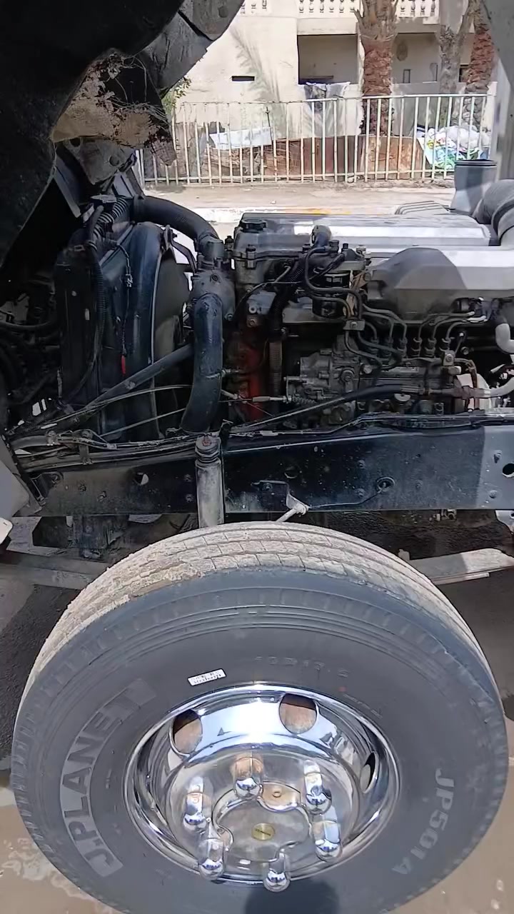 سلام عليكم هينو انكر مديل 97رقم بغداد مكينه 80عادي خط واحد كير وكسن سوبر تخم تاير جديد غير متواجد عل فيس التصال ***********
