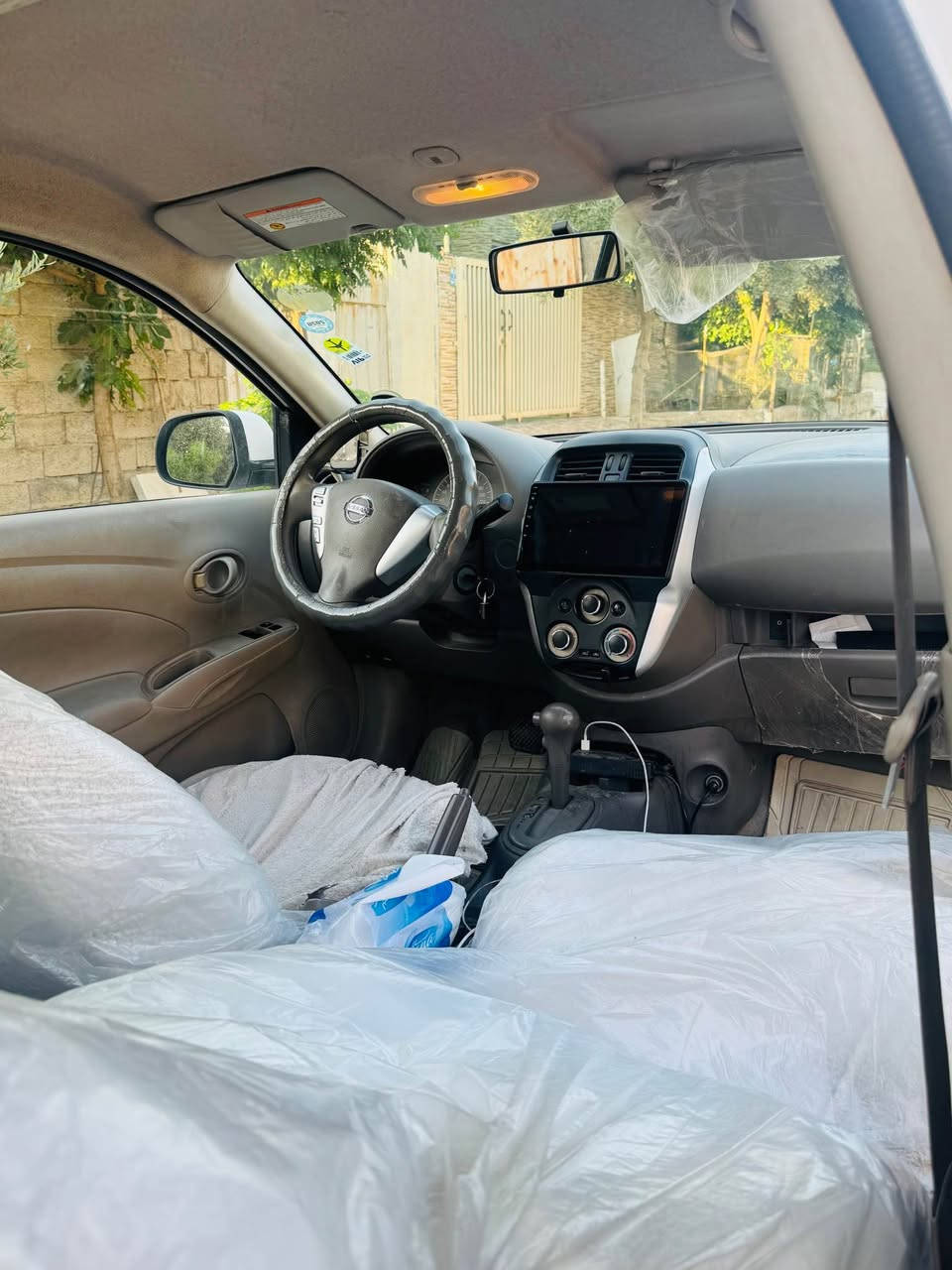 نیسان سەنی/لاکشمیبای 
٢٠١٩هەەدووچاملخی پشتەوەی لەگەر سندوقی کەمەک حەوزی گرتیە پێش کەپس گێڕو مەکینە بەشەرت 
ژ.م *********** أربيل, العراق
