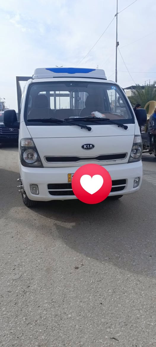 السلام عليكم للبيع كيا فحل موديل 2013بيه شعار بسمي العنوان النجف الاشرف الرقم ***********السعر 125وبيه مجال
