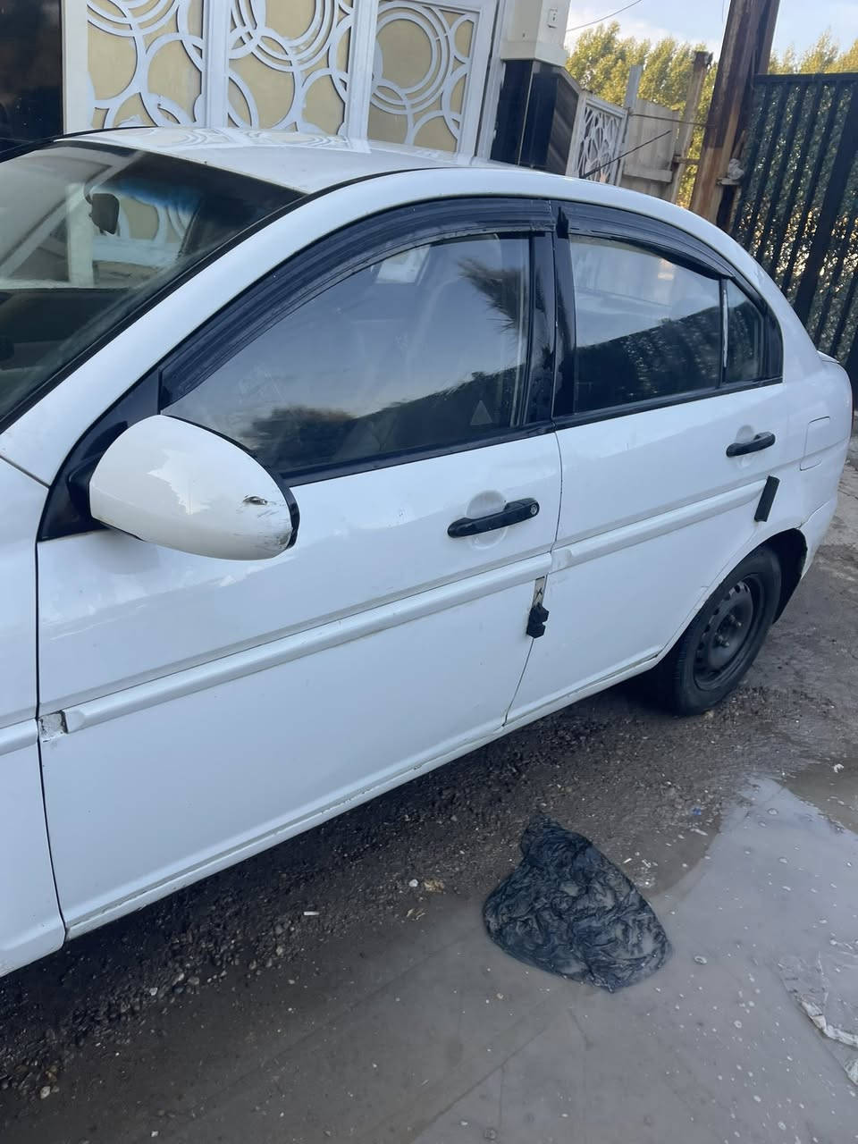 اكسنت٢٠٠٩ انيار للبيع  هذا رقم***********
