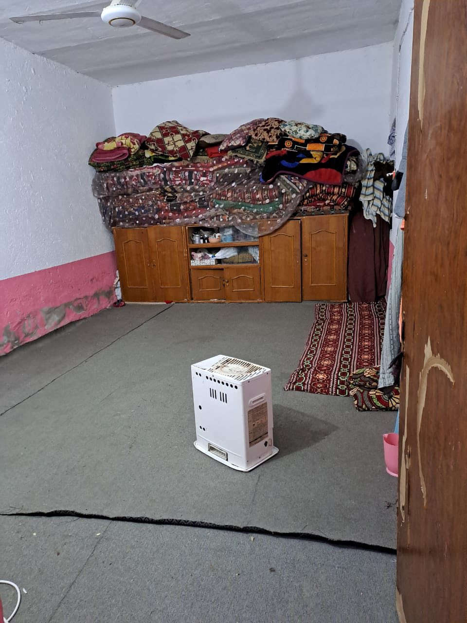 دار 100متر زراعي السعر 22وبي مجال شارع المطار الجديد بلوك عكاده قريب عالشارع سعر عرصه قرب فرع مرطبات الاواىل للاستفسار مكتب رعد النفاخ وتساب ***********
