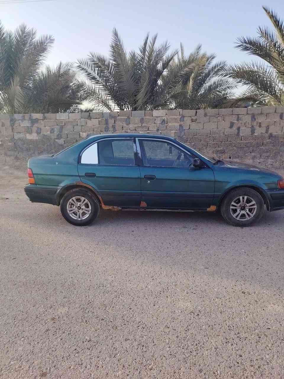 السلام عليكم كورلا موديل ١٩٩٥ يسره بلاد السياره بلاديه بيه بس هاي الطخه الي بلكرن مال الجاملغ وطارف البنيد كهربائات كله شغاله تخم تأير صدر نضيف دوشمه نضيفه رقم انبار كير اوتو محرك مفتوح السياره بيه قطعتين صبغ شرط جاملغ أمامي وبنيد فقط الباقي بلاد محرك بي تنقيص السعر ٣٧ وبيه مجال لشراي مكاني الانبار الكرمه ***********
