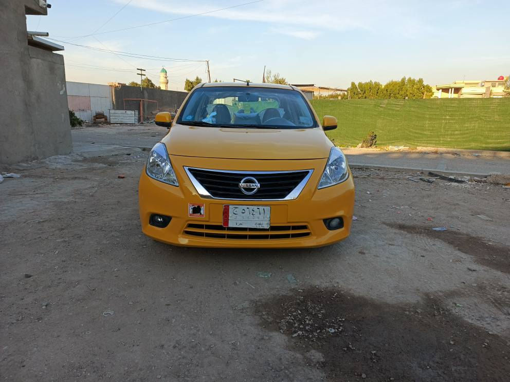 اسلام عليكم سني هندي 2014 خليجي رقم بغداد تحويل ثاني يوم  اسياره بيها بس بنيد امبدل والخشم مال الشاصي اليمن  بي صبع والباقي مكفول كير مكينه جداد السياره كير عادي والسياره حيل نضيفه كبل لشارع سعرها 68 وبيها مجال بسيط مكان السياره بغداد الشراي يتصل 
***********
*********** بغداد, العراق
