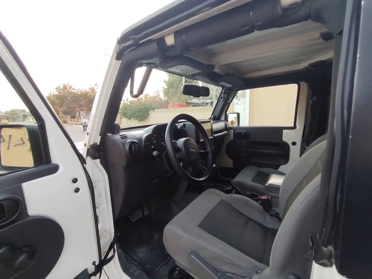 جيب رنكلر موديل ٢٠٠٩
محدث ٢٠٢٠ سعر ١٢٩ بي مجال بصيط
بدون صبغ بدون حادث محرك كير
محرك ٦سلندر دبل اكسل كير اوتماتيك
تبريد صدر تايرات كول شرط
سنويه جديد لحد ٢٩ دفتر بانزين
*********** شراي يخابر كركوك اعتذر عن مراوسه كركوك, العراق
