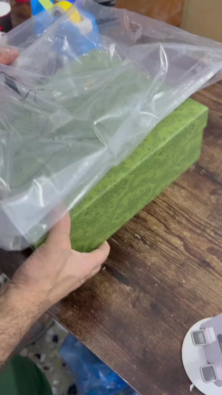 جنط كلة ماركات بيهن اصلي وبيهن ماستر شوف التريدة وتدلل واليريدهن شلع يراسلني خاص يدفعلي سعر يفيدة


**إذا كنت صاحب هذا الإعلان وتريد حذفه لأي سبب، رجاءا أرسل رسالة إلى الدعم الفني**