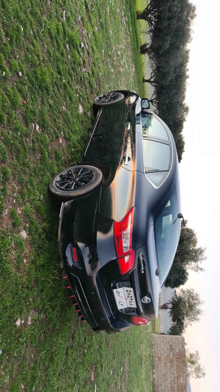 بسم اللە 
سیارە سنترا بو فروشتن   مواسفات گیر توما تیك تەبرید ستێرن فولیوم تحدید سرعە  گێرو مکینە ب شەرت  5 قطعە سبخ بێ ناو گرتن سعر100 و مجالەکێ کێم  
رقم تێل  و فایبر و واتساب
*********** اكر, نينوى
